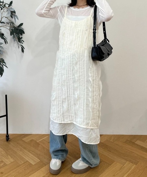 mebole(メボレ)の「シアーフリルキャミワンピース(ワンピース・レディース・アイボリー/ブラック・FREE)」の15枚目の写真