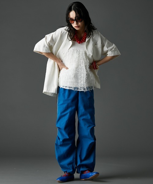 GEVS.(ジェイヴィス)の「綿麻シャツ<大きいサイズ有>GEVS.(シャツ/ブラウス・レディース・イエロー系/アイボリー・3L/LL/L/M/5L/4L)」の15枚目の写真