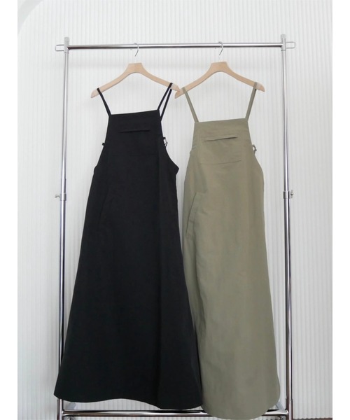 TRUNC(トランクエイティーエイト)の「Belted Flare Jumper Skirt(ジャンパースカート・レディース・カーキ/ブラック・FREE)」の18枚目の写真