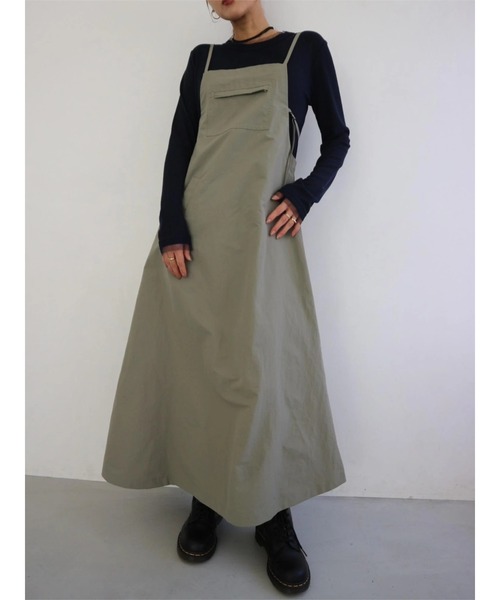 TRUNC(トランクエイティーエイト)の「Belted Flare Jumper Skirt(ジャンパースカート・レディース・カーキ/ブラック・FREE)」の15枚目の写真