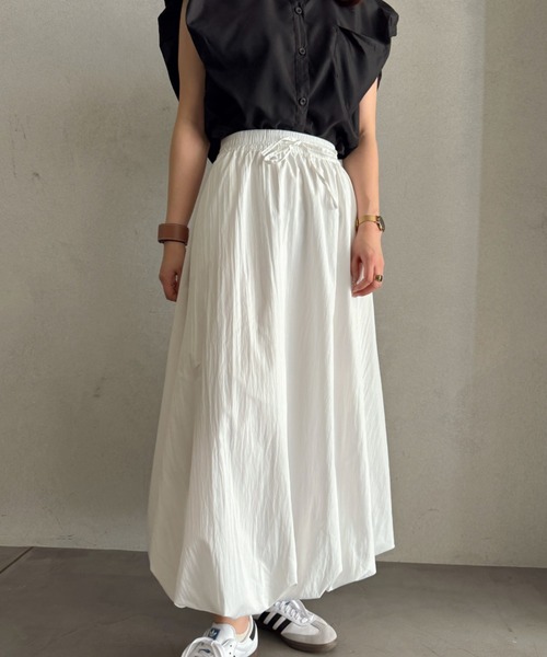 efill(エフィル)の「エアリー バルーン マキシ ロングスカート(スカート・レディース・ホワイト・FREE)」の16枚目の写真