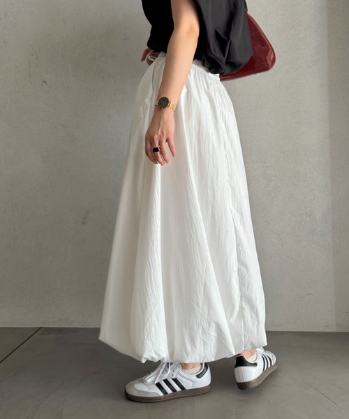 efill(エフィル)の「エアリー バルーン マキシ ロングスカート(スカート・レディース・ホワイト・FREE)」の12枚目の写真