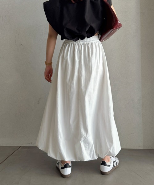 efill(エフィル)の「エアリー バルーン マキシ ロングスカート(スカート・レディース・ホワイト・FREE)」の11枚目の写真