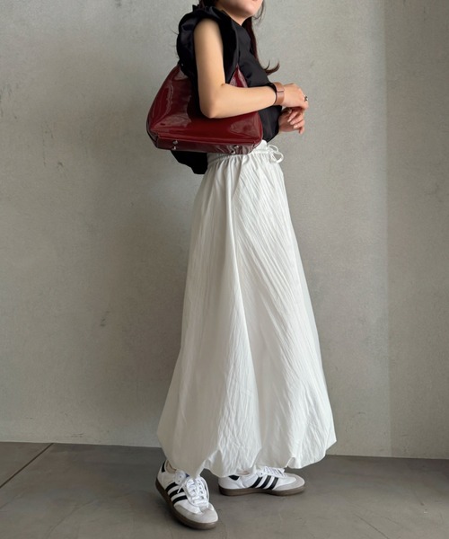 efill(エフィル)の「エアリー バルーン マキシ ロングスカート(スカート・レディース・ホワイト・FREE)」の5枚目の写真
