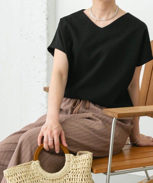 ITEMS URBANRESEARCH(アイテムズ アーバンリサーチ)の「カットミラノフレンチプルオーバー(Tシャツ/カットソー・レディース・ホワイト系その他/オフホワイト/ブラック/ミント/その他1・FREE)」の12枚目の写真
