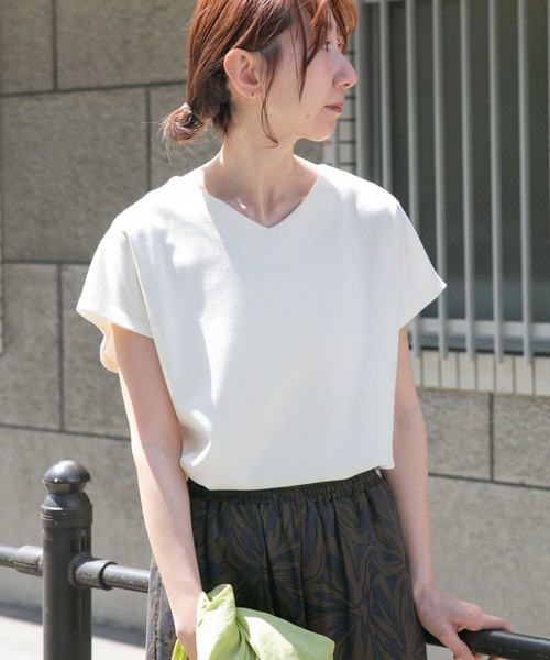 ITEMS URBANRESEARCH(アイテムズ アーバンリサーチ)の「カットミラノフレンチプルオーバー(Tシャツ/カットソー・レディース・ホワイト系その他/オフホワイト/ブラック/ミント/その他1・FREE)」の15枚目の写真
