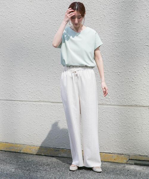 ITEMS URBANRESEARCH（アイテムズ アーバンリサーチ）の「カットミラノフレンチプルオーバー（Tシャツ/カットソー・レディース・ホワイト系その他/オフホワイト/ブラック/ミント/その他1・FREE）」の17枚目の写真