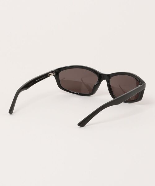 BALENCIAGA（バレンシアガ）の「【BALENCIAGA/バレンシアガ】アクティブ サングラス BB0401S 001（サングラス・レディース・ブラック・FREE）」の3枚目の写真