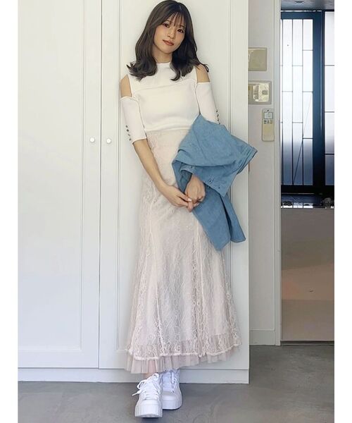 MERCURYDUO（マーキュリーデュオ）の「ビスチェ風カットアウトニット（ニット/セーター・レディース・ライム/ブラック/オフホワイト・FREE）」の4枚目の写真