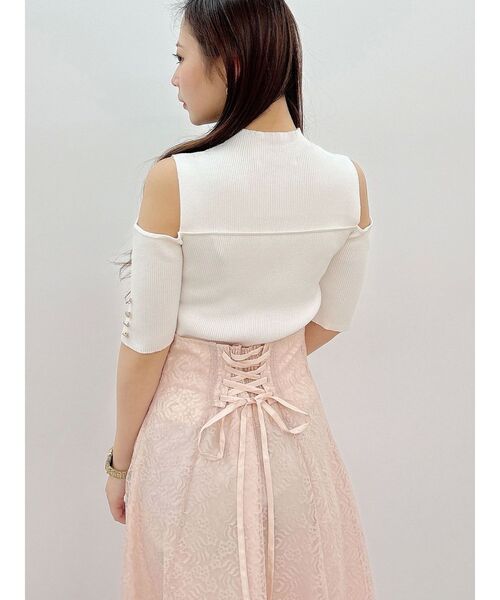 MERCURYDUO（マーキュリーデュオ）の「ビスチェ風カットアウトニット（ニット/セーター・レディース・ライム/ブラック/オフホワイト・FREE）」の14枚目の写真