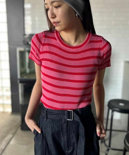 Kotoe（コトエ）の「リブ ボーダートップス コンパクトシルエット ミニT（Tシャツ/カットソー・レディース・ブラック/ホワイト/ピンク/パープル・FREE）」の2枚目の写真