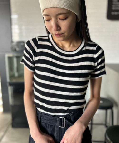 Kotoe（コトエ）の「リブ ボーダートップス コンパクトシルエット ミニT（Tシャツ/カットソー・レディース・ブラック/ホワイト/ピンク/パープル・FREE）」の10枚目の写真