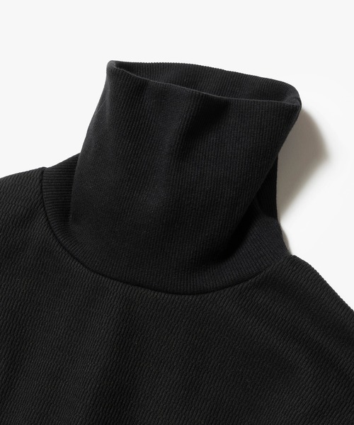 MR.OLIVE(ミスターオリーブ)の「HEAT THERMAL / STANDARD TURTLE NECK SHIRT(Tシャツ/カットソー・メンズ・オフホワイト/ブラック・MEDIUM/LARGE)」の5枚目の写真