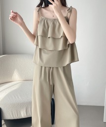 ペプラムフリルキャミソールセットアップ