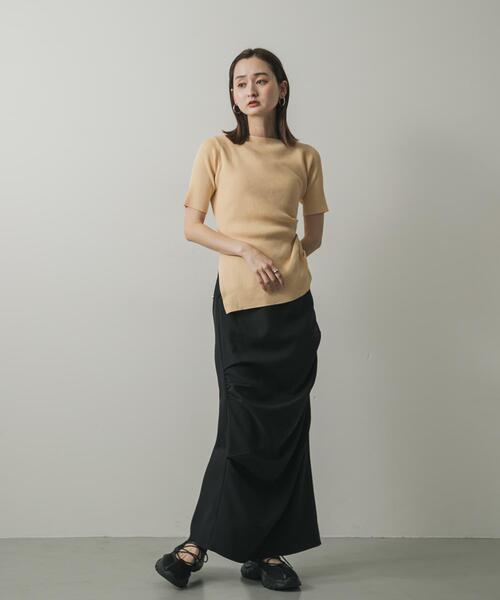 SENSE OF PLACE by URBAN RESEARCH(センスオブプレイスバイアーバンリサーチ)の「アシメネックセーター(半袖)(ニット/セーター・レディース・ブラック/オフホワイト/チャコールグレー/ベージュ・ONE)」の11枚目の写真