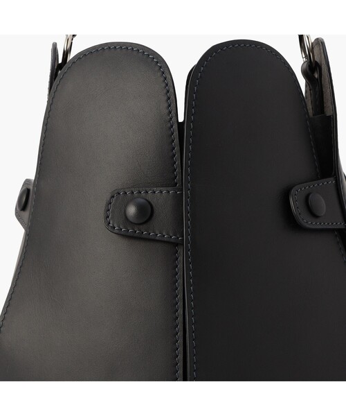 BRIEFING（ブリーフィング）の「Calma Shoulder Fiori（ショルダーバッグ・レディース・グレー系その他/ブラウン系その他/ブラック系その他3・FREE）」の8枚目の写真