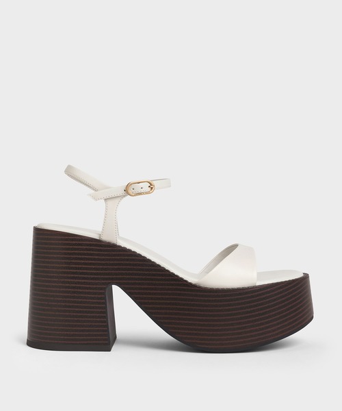 CHARLES & KEITH(チャールズ & キース)の「アンクルストラップ プラットフォームサンダル(サンダル・レディース・ホワイト/ブラック/ブラウン・23cm/22.5cm/25cm/24.5cm/23.5cm/26.5cm/25.5cm)」の19枚目の写真