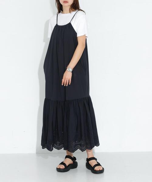 URBAN RESEARCH Sonny Label(アーバンリサーチサニーレーベル)の「シフリーコットンキャミワンピース(ワンピース・レディース・オフホワイト/ブラウン/ブラック・FREE)」の3枚目の写真