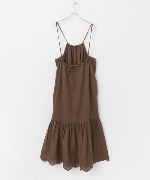 URBAN RESEARCH Sonny Label(アーバンリサーチサニーレーベル)の「シフリーコットンキャミワンピース(ワンピース・レディース・オフホワイト/ブラウン/ブラック・FREE)」の12枚目の写真