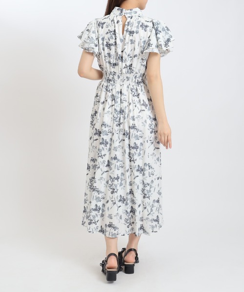 ASTORIA ODIER(アストリアオディール)の「リボンタイ花柄ワンピース(ワンピース・レディース・ブルー/ライトグレー・SMALL/MEDIUM)」の9枚目の写真