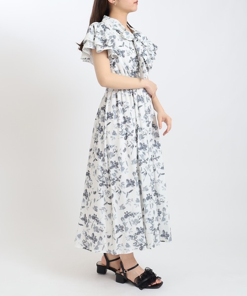 ASTORIA ODIER(アストリアオディール)の「リボンタイ花柄ワンピース(ワンピース・レディース・ブルー/ライトグレー・SMALL/MEDIUM)」の10枚目の写真