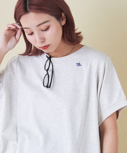 CUBE SUGAR(キューブシュガー)の「21/-シルケット風天竺接触冷感切替ドルマンTシャツ(Tシャツ/カットソー・レディース・サックスブルー/ホワイト/ブラック/オートミール・M)」の4枚目の写真