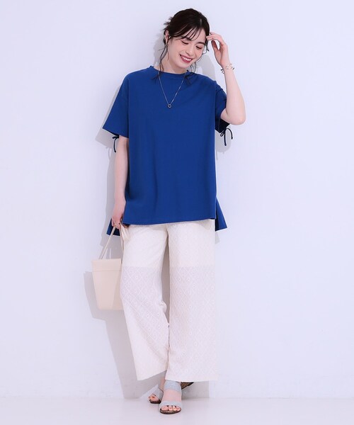 Cutie Blonde(キューティーブロンド)の「ヒップが隠せる バックシャーリング チュニックTシャツ(チュニック・レディース・ブラック/ブルー系その他/ホワイト・00)」の14枚目の写真