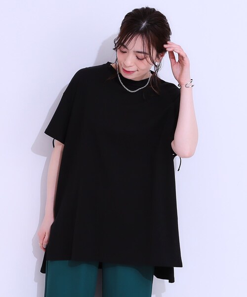 Cutie Blonde(キューティーブロンド)の「ヒップが隠せる バックシャーリング チュニックTシャツ(チュニック・レディース・ブラック/ブルー系その他/ホワイト・00)」の17枚目の写真