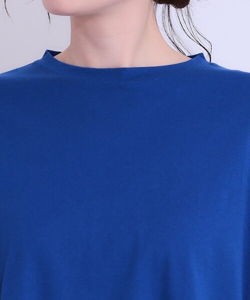 Cutie Blonde(キューティーブロンド)の「ヒップが隠せる バックシャーリング チュニックTシャツ(チュニック・レディース・ブラック/ブルー系その他/ホワイト・00)」の8枚目の写真