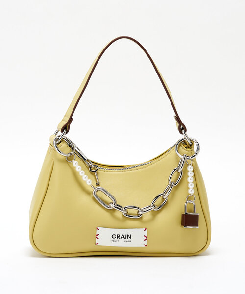 GRAIN（グレイン）の「【GRAIN/グレイン】チャーム付きバイカラーハンドバッグ（トートバッグ・レディース・イエロー/ネイビー/レッド・FREE）」の5枚目の写真