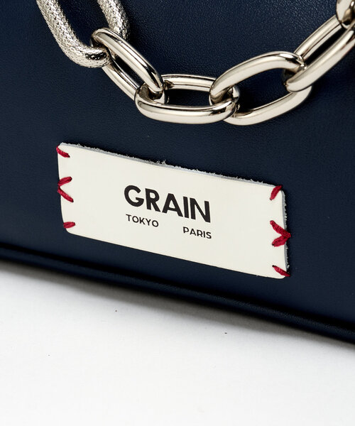 GRAIN（グレイン）の「【GRAIN/グレイン】チャーム付きバイカラーハンドバッグ（トートバッグ・レディース・イエロー/ネイビー/レッド・FREE）」の12枚目の写真