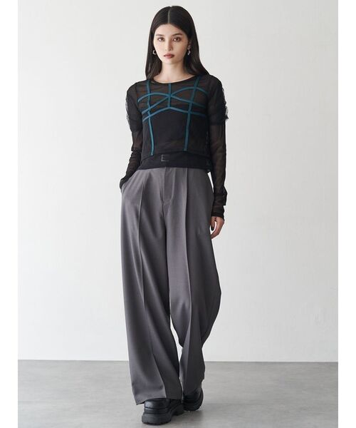 MURUA（ムルーア）の「【セットアップ対応】チェーンベルトサスペンダーパンツ（スラックス・レディース・グレー/ブラック/ベージュ・1/2）」の7枚目の写真