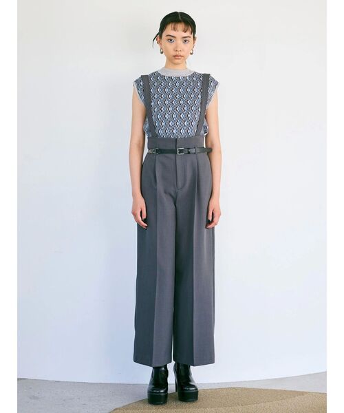 MURUA（ムルーア）の「【セットアップ対応】チェーンベルトサスペンダーパンツ（スラックス・レディース・グレー/ブラック/ベージュ・1/2）」の16枚目の写真