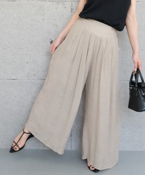 aquagarage(アクアガレージ)の「スカート見えワイドパンツ(その他パンツ・レディース・ベージュ/ブラック/カーキ・M/L)」の7枚目の写真