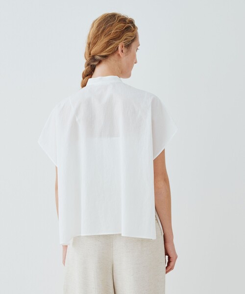 GALERIE VIE（ギャルリー ヴィー）の「コットンタイプライター スタンドネック ボックスシャツ（シャツ/ブラウス・レディース・ホワイト/ライトブルー・FREE）」の6枚目の写真