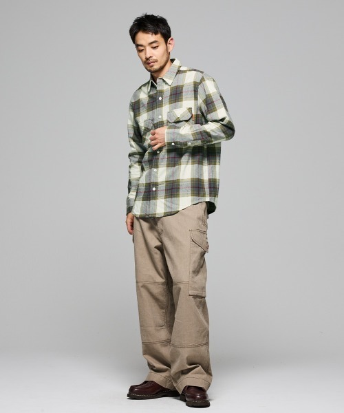 KRIFF MAYER（クリフメイヤー）の「ビエラチェック長袖シャツ（シャツ/ブラウス・メンズ・レッド/カラフル/チャコール/オリーブ/ナチュラル・MEDIUM/LARGE/X-LARGE）」の8枚目の写真