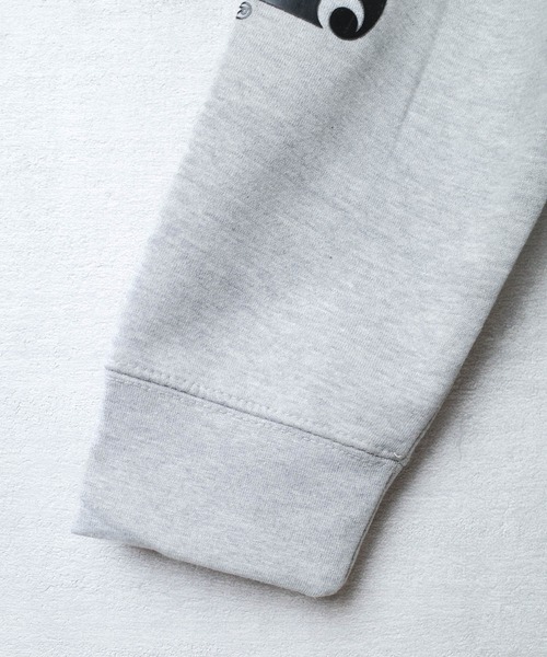Carhartt(カーハート)の「【C-Carhartt】【Carhartt/カーハート】10.5oz LOOSE FIT MIDWEIGHT LOGO SLEEVE GRAPHIC PULLOVER HOODIE 10.5オンス ルーズフィット ミッドウェイト ロゴスリーブ グラフィック プルオーバー フーディー K288(パーカー・メンズ・ブラウン/ヘザーグレー/ブラック・MEDIUM/LARGE/X-LARGE/SMALL)」の13枚目の写真