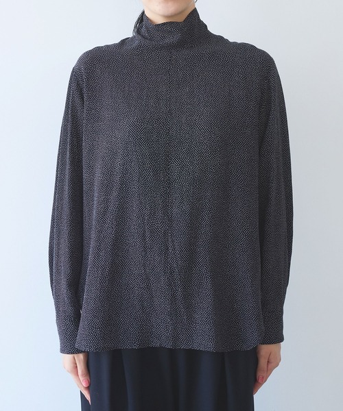 yuni(ユニ )の「dot print high neck ブラウス(シャツ/ブラウス・レディース・ブラック系その他2/ブラック系その他/ブラック系その他3・FREE)」の13枚目の写真