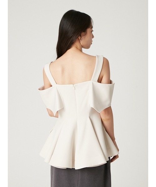 FRAY I.D（フレイアイディー）の「オフショルペプラムトップス（Tシャツ/カットソー・レディース・ベージュ/アイボリー/ブラック・0/1）」の8枚目の写真