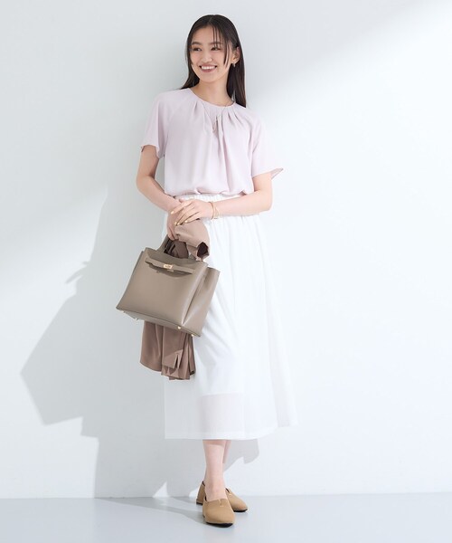 INDIVI(インディヴィ)の「【UVケア】タックブラウス(シャツ/ブラウス・レディース・ピンク/ホワイト/ネイビー・40/38/36/19/15 /13/05/03)」の11枚目の写真