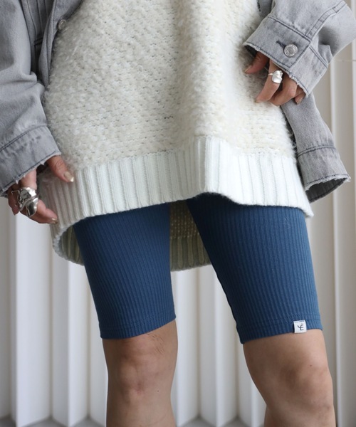 YENNA（イェンナ）の「【バイカーリブパンツ/ハーフレギンス】カプリパンツ / バミューダパンツ / ストレッチ素材（レギンス/スパッツ・レディース・ブラウン/グリーン/ブラック/ブルー/グレー/アイボリー・FREE）」の20枚目の写真