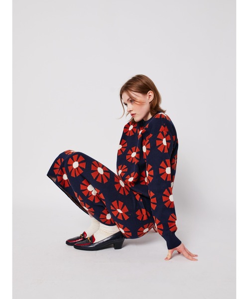 BOBO CHOSES(ボボショーズ)の「Flower jacquard midi knitted skirt(スカート・レディース・ネイビー・S/M/L/XL/XS)」の8枚目の写真
