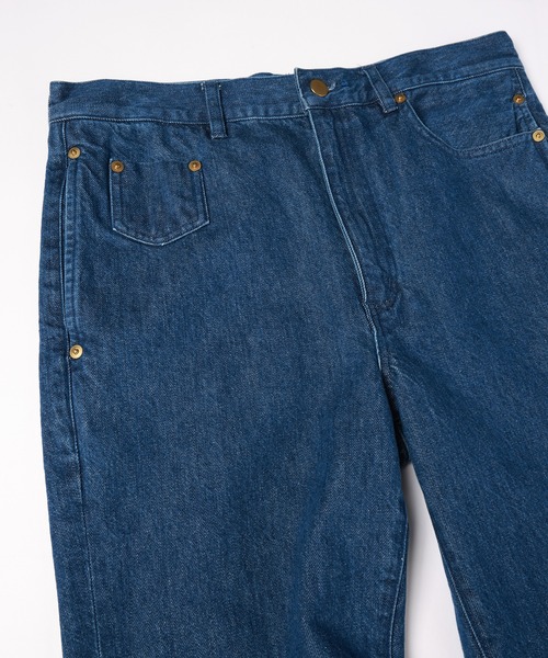 CULLNI（クルニ）の「Asymmetrical Pocket Straight Denim Pants（デニムパンツ・メンズ・ブラック/ネイビー/ブルー・2/1/0）」の7枚目の写真