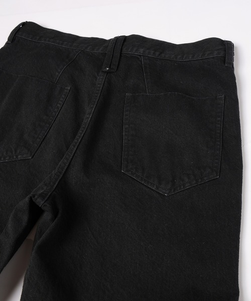 CULLNI（クルニ）の「Asymmetrical Pocket Straight Denim Pants（デニムパンツ・メンズ・ブラック/ネイビー/ブルー・2/1/0）」の16枚目の写真