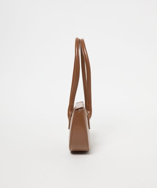 EMMEL REFINES（エメルリファインズ）の「＜EMMEL REFINES＞EM ハーフムーン フラップ ショルダーバッグ（ショルダーバッグ・レディース・ブラック/ブラウン/ライム/レッド・FREE）」の6枚目の写真