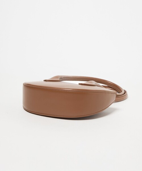 EMMEL REFINES（エメルリファインズ）の「＜EMMEL REFINES＞EM ハーフムーン フラップ ショルダーバッグ（ショルダーバッグ・レディース・ブラック/ブラウン/ライム/レッド・FREE）」の10枚目の写真