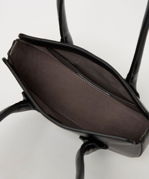 EMMEL REFINES（エメルリファインズ）の「＜EMMEL REFINES＞EM ハーフムーン フラップ ショルダーバッグ（ショルダーバッグ・レディース・ブラック/ブラウン/ライム/レッド・FREE）」の17枚目の写真