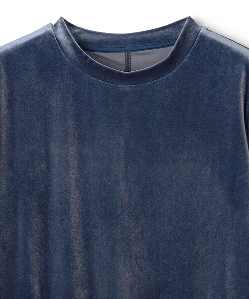 UNFILO（アンフィーロ）の「ストレッチ ベロアTシャツ（Tシャツ/カットソー・レディース・アイボリー系/ダルブルー系/ダークブラウン系・X-LARGE）」の9枚目の写真