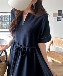 classicalelf（クラシカルエルフ）の「【接触冷感・吸水速乾・UVカット・防シワ機能付き】愛らしさも上品さもわたしのもの。キーネックリボンティアードワンピース（ワンピース）」