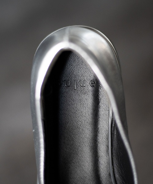 Bulue.(ブルー)の「スクエアトゥ オペラシューズ アイボリー フラットシューズ マニッシュ ローヒール(パンプス・レディース・Black/Silver/アイボリー/ブラック・36/37/38/39/40)」の20枚目の写真